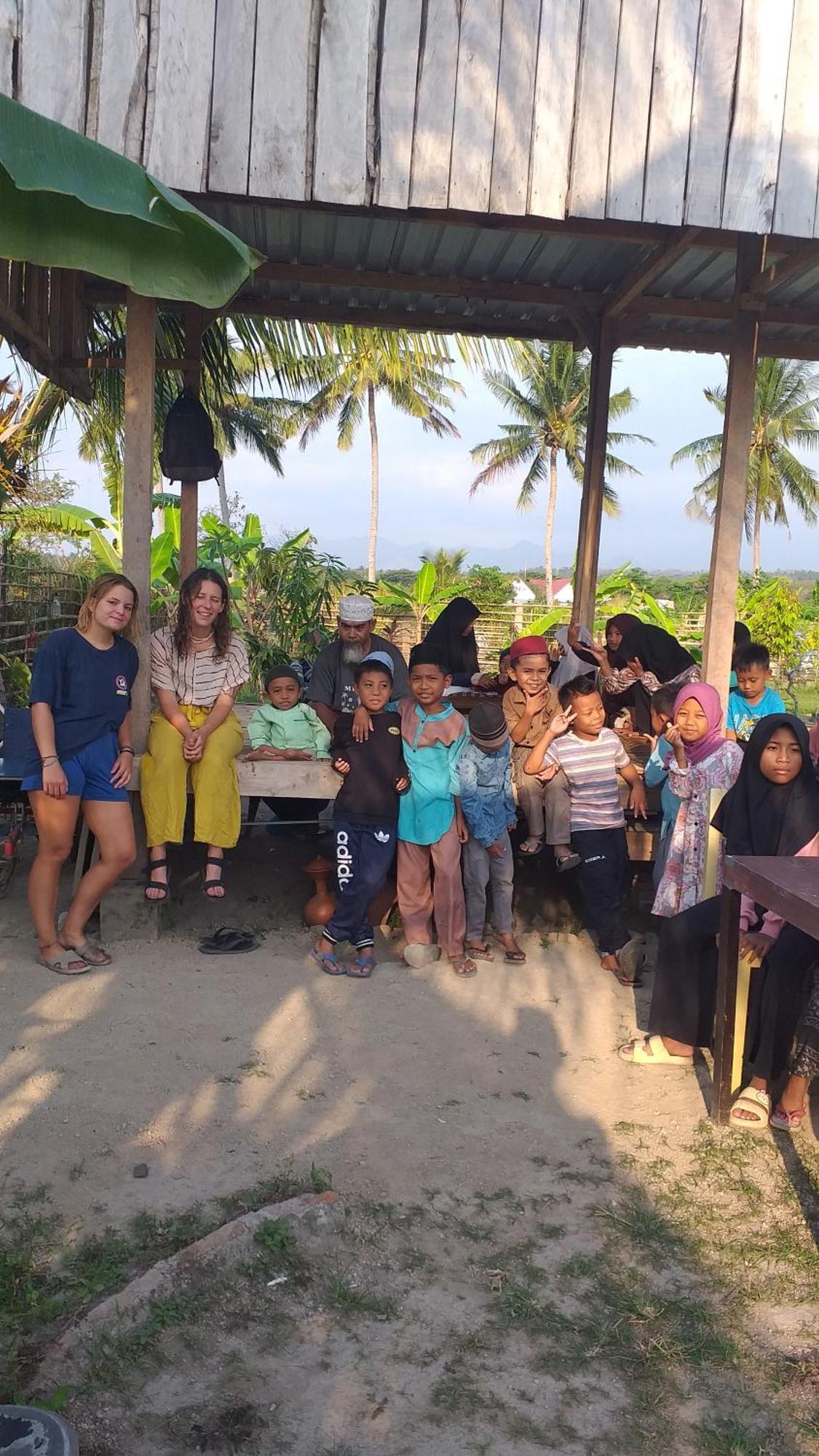 The Daun Puntik Homestay Pemenang Dış mekan fotoğraf