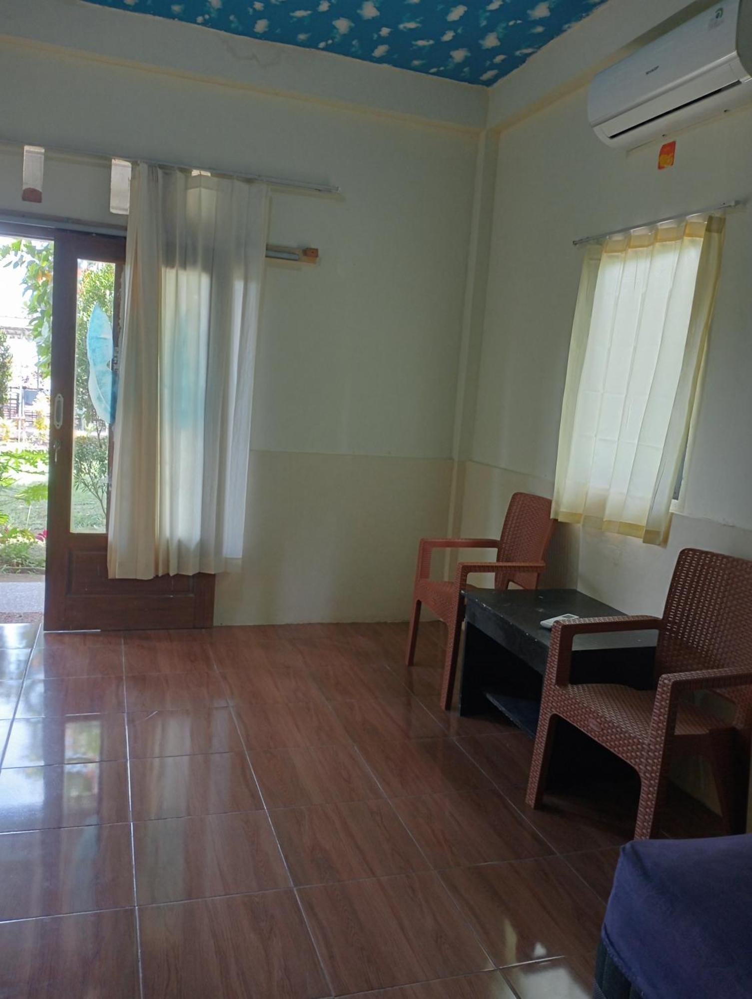 The Daun Puntik Homestay Pemenang Dış mekan fotoğraf